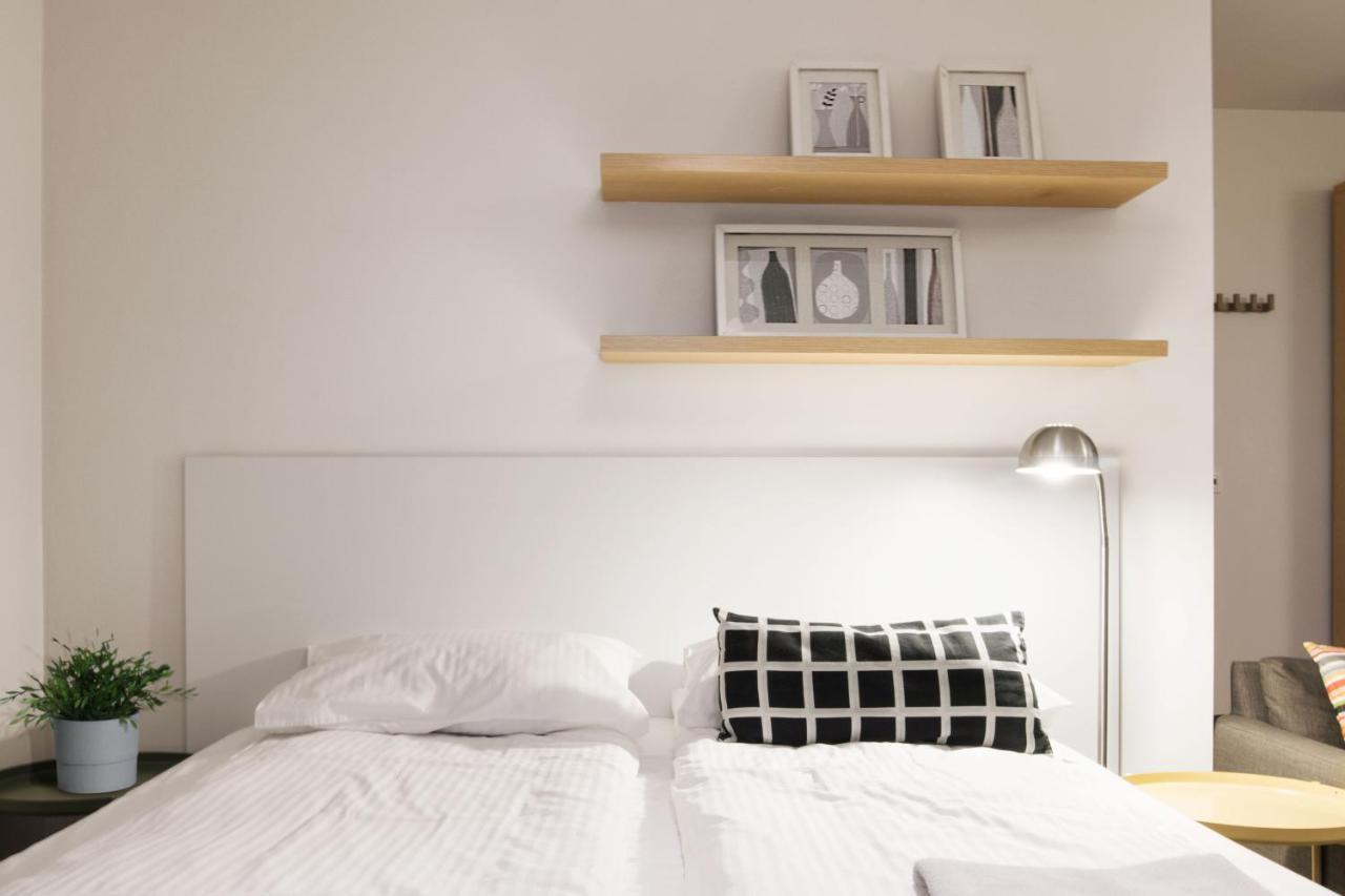 Yourplace Central Apartments Krakow Bagian luar foto