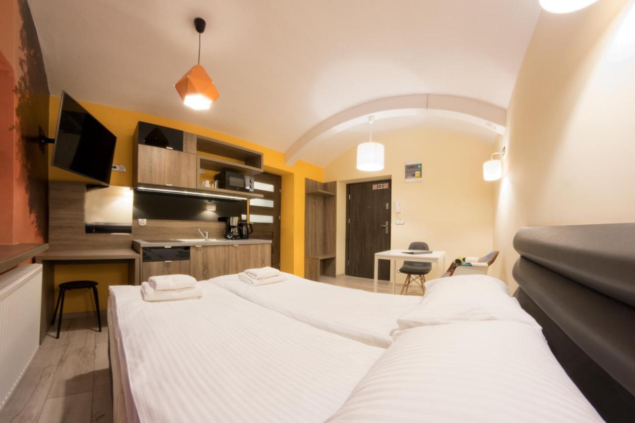 Yourplace Central Apartments Krakow Bagian luar foto