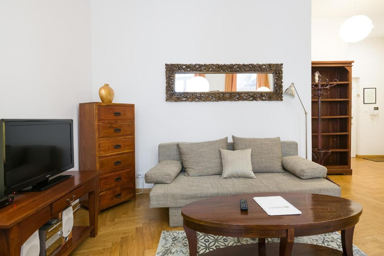 Yourplace Central Apartments Krakow Bagian luar foto