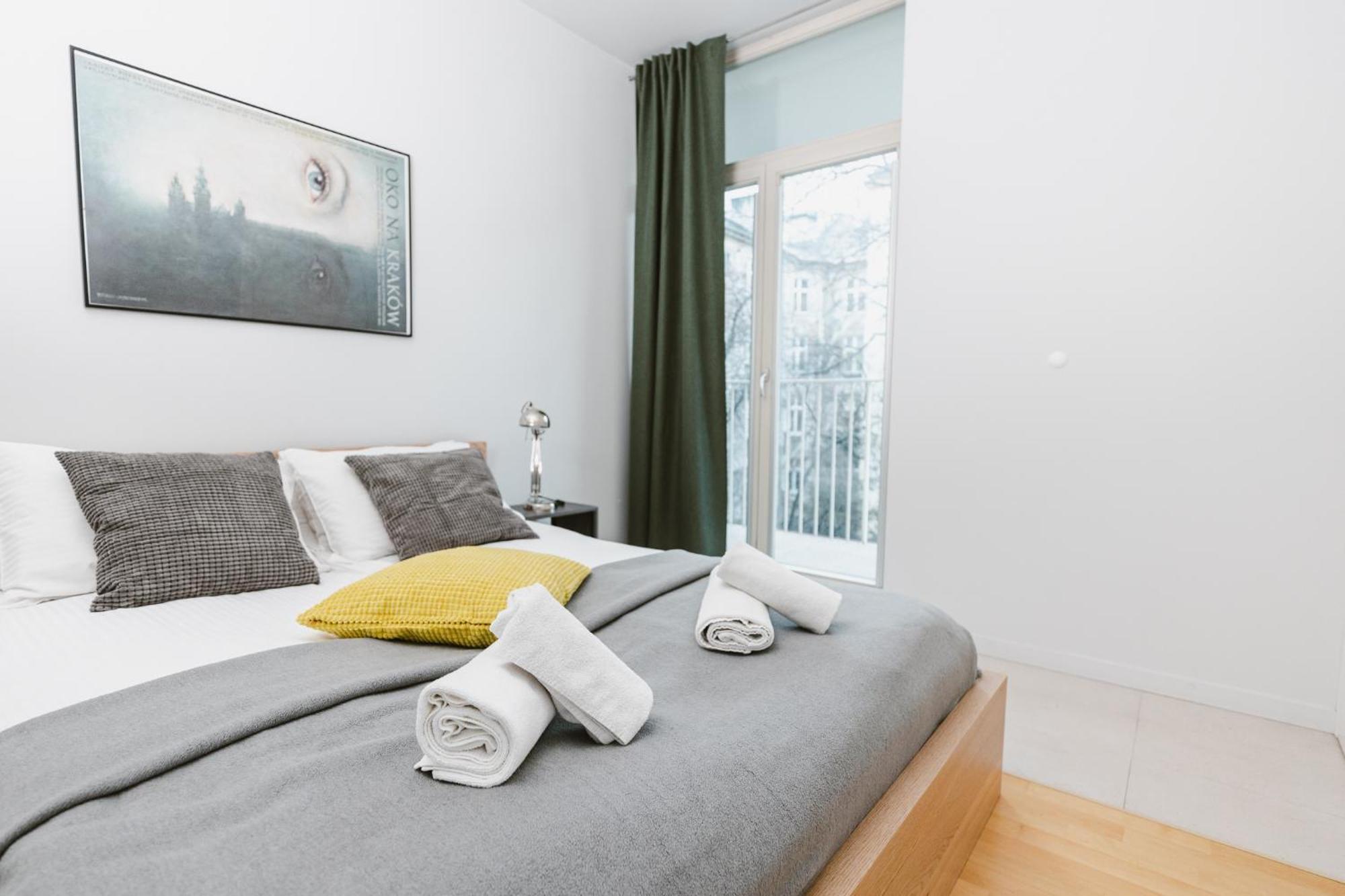 Yourplace Central Apartments Krakow Bagian luar foto